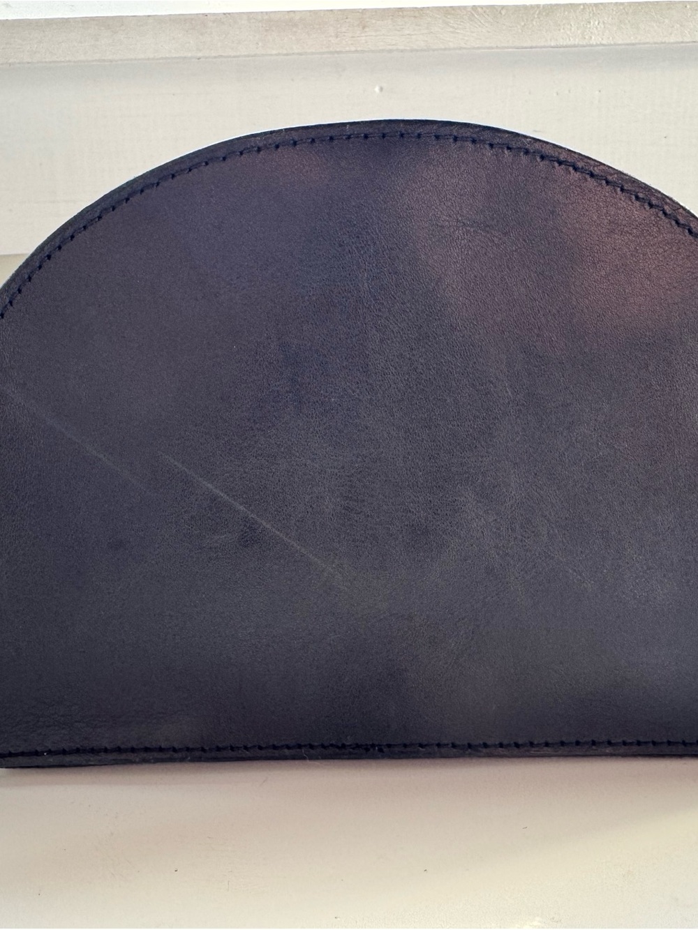 Madewell The Simple Half-Moon Leather Crossbody - Black